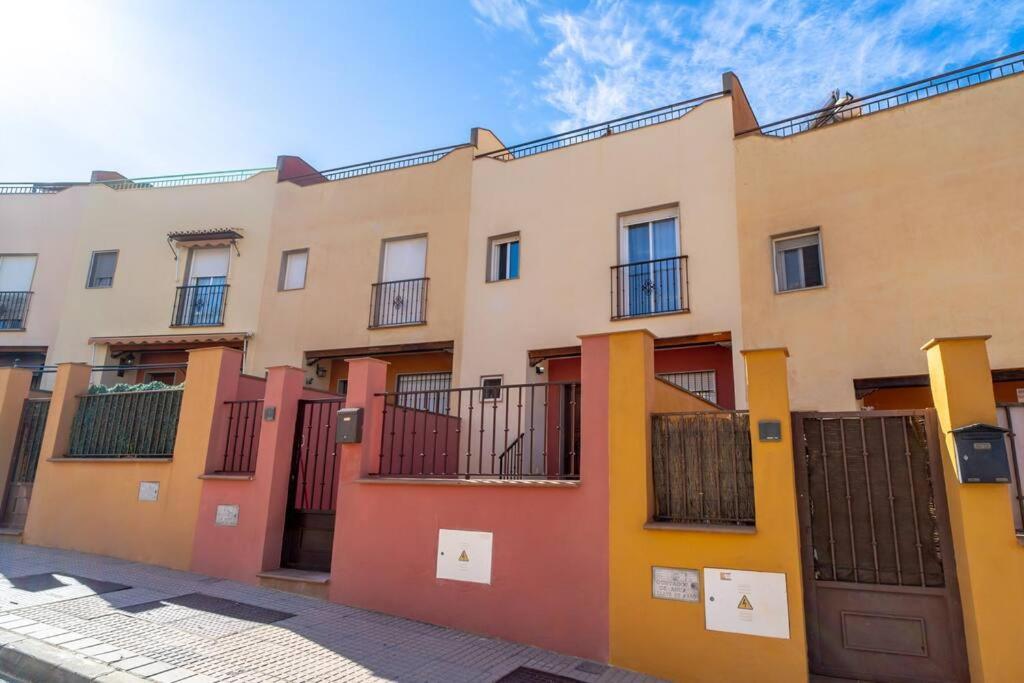 Adosado Con Vistas Al Mar Desde La Piscina Con Bbq Villa Velez Malaga Exterior photo