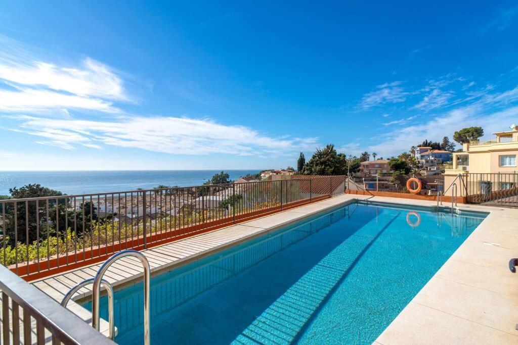Adosado Con Vistas Al Mar Desde La Piscina Con Bbq Villa Velez Malaga Exterior photo